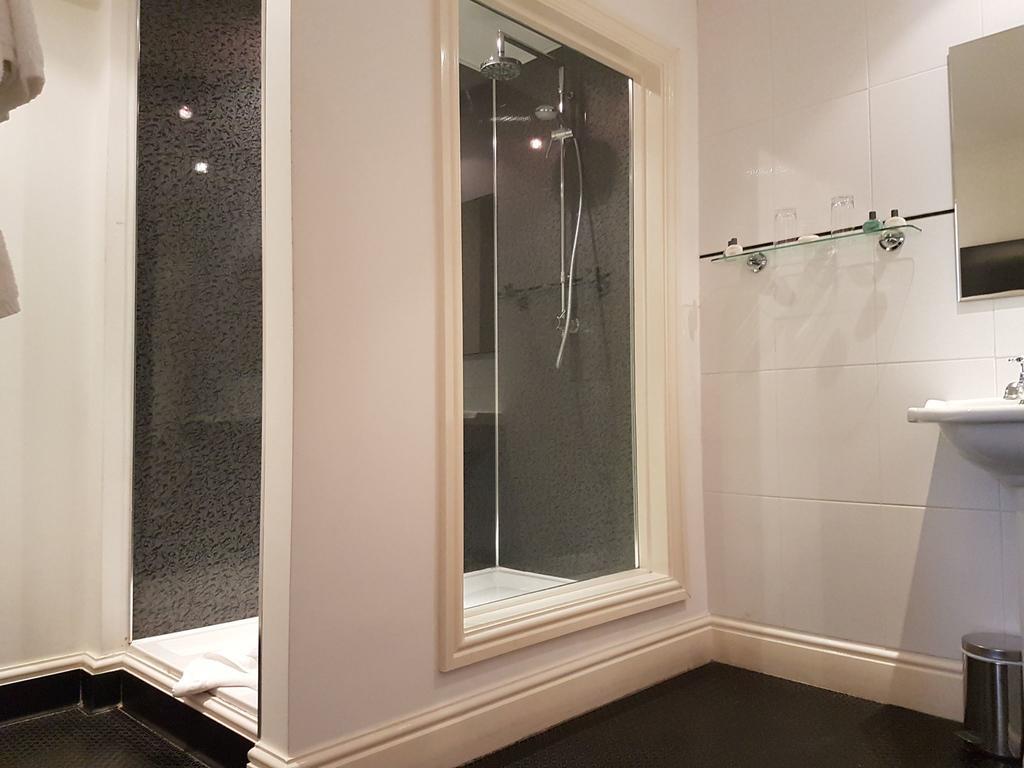 Hotel Bath Arms Crockerton Warminster Exterior foto